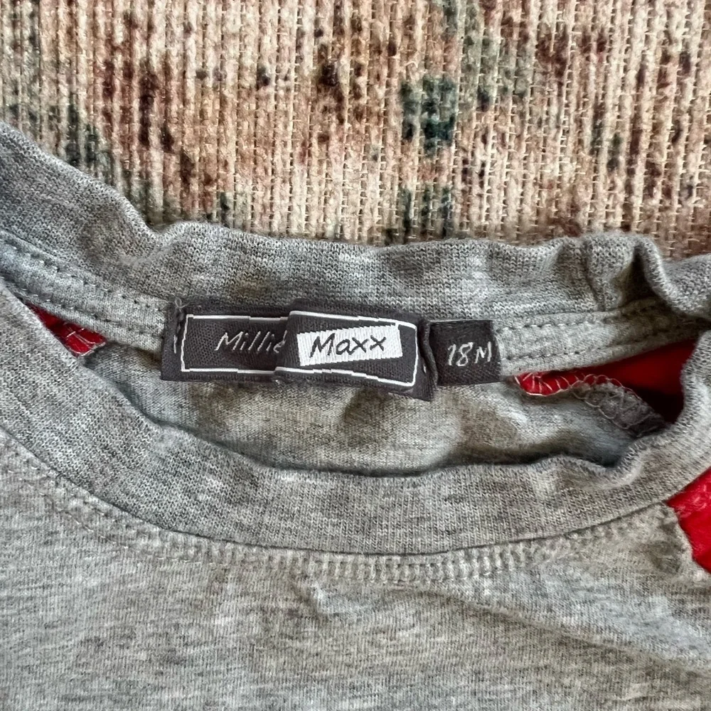 Gray and Red Kids Long Sleeve Tee with Car Print